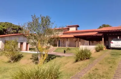 Excelente chácara com vista panorâmica para as montanhas
