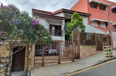 Sobrado exclusivo no trujillo – espaço, sofisticação e localização privilegiada