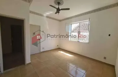 Apartamento com 2 quartos à venda na rua alexandre dias, cordovil, rio de janeiro, 72 m2 por r$ 125.000
