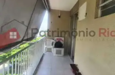 Apartamento com 2 quartos à venda na rua aiera, vila kosmos, rio de janeiro, 76 m2 por r$ 250.000