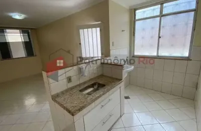 Apartamento com 2 quartos à venda na rua aiera, vila kosmos, rio de janeiro, 61 m2 por r$ 190.000