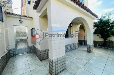 Casa à venda na rua indígena, penha, rio de janeiro, 271 m2 por r$ 440.000