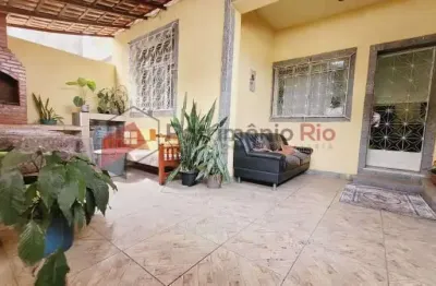 Casa com 3 quartos à venda na rua rogério cardoso, vista alegre, rio de janeiro, 100 m2 por r$ 260.000