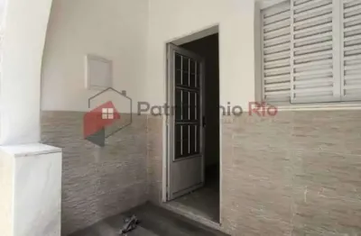 Casa com 1 quarto à venda na rua tenente pinto duarte, bento ribeiro, rio de janeiro, 45 m2 por r$ 200.000