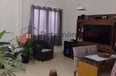 Casa com 2 quartos à venda na rua andaluzia, bento ribeiro, rio de janeiro, 40 m2 por r$ 220.000