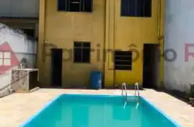 Bairro dos ingleses - 6 quartos - piscina - aceitando financiamento!