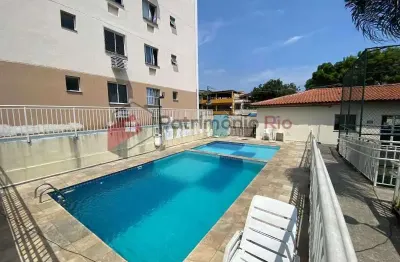 Apartamento 2 quartos, condomínio fechado, todo mobiliado, vaga de garagem