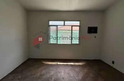 Irajá - casa linear - 2 quartos - 2 vagas de garagem - Aceitando Financiamento!