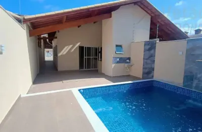 Casa à venda em itanhaém-sp, bairro grandesp: 2 quartos, 1 suíte, 3 vagas de garagem e muito mais! venha se encantar!