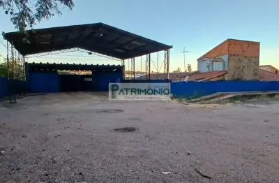 Galpão comercial de 320m² para locação em jaguariúna-sp:  bairro roseira de baixo - 1 sala, 2 banheiros