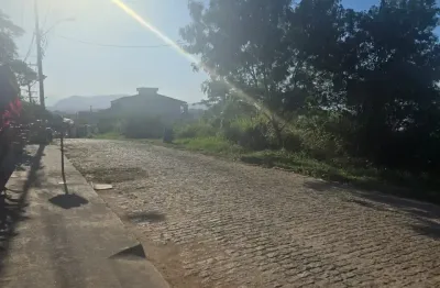 Terreno à venda na Rua Maria Helena Fontes, Lagoa, Macaé