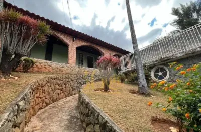 Casa com 3 quartos à venda no Teixeira Dias, Belo Horizonte 