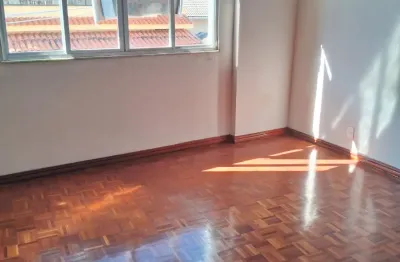 Apartamento de 3 quartos, suíte, garagem a venda no bairro jardim glória em juiz de fora!