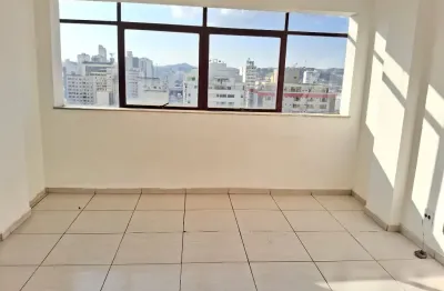 Cobertura maravilhosa de 2 quartos a venda no centro de juiz de fora!