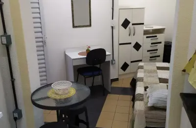 Kitnets e studios mobiliados com todas as despesas inclusas ( água, luz, internet, iptu, condomínio )