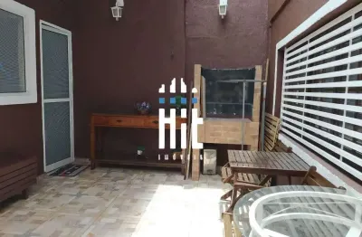 Imóvel comercial à venda no ipiranga, são paulo: prédio de 3 andares com 3 quartos, 1 suíte, 5 salas, 5 banheiros, 1 vaga de garagem.