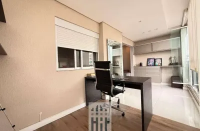 2 quartos, 1 suíte, varanda grill, 1 vaga, lazer completo do lado do metro!