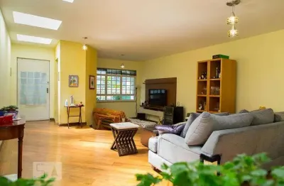 Casa com 3 quartos à venda na Rua Traituba, 134, Saúde, São Paulo