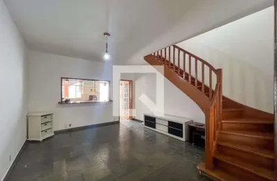 Casa com 2 quartos à venda na Rua César Guimarães, 185, Cambuci, São Paulo
