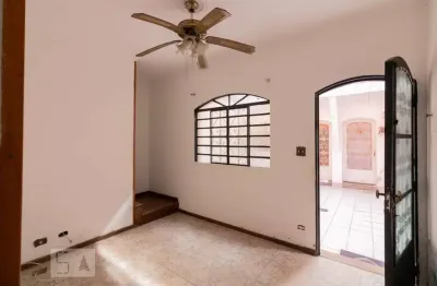 Casa com 2 quartos à venda na Rua Macurapé, 103, Itaim Bibi, São Paulo