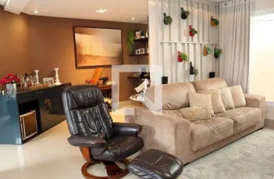 Casa com 3 quartos à venda na Rua Alberto Willo, 604, Planalto Paulista, São Paulo