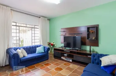 Casa com 3 quartos à venda na Rua Volta Redonda, 457, Campo Belo, São Paulo