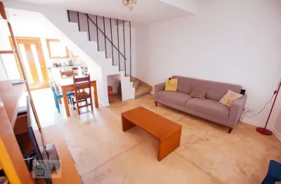 Casa em condomínio fechado com 2 quartos à venda na Rua Putumuju, 143, Vila Madalena, São Paulo