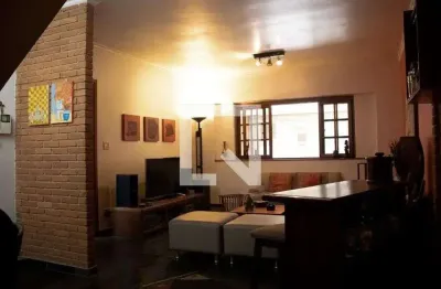 Casa com 3 quartos à venda na Rua Bernarda Luiz, 249, Vila Madalena, São Paulo