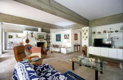 Casa com 5 quartos à venda na Rua Miranda Montenegro, 197, Vila Madalena, São Paulo