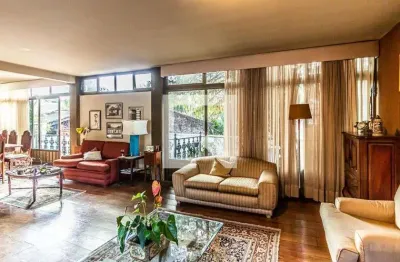 Casa com 4 quartos à venda na Rua Principado de Mônaco, 319, Pacaembu, São Paulo