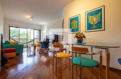 Apartamento com 3 quartos à venda na Rua Antônio Borba, 560, Vila Madalena, São Paulo