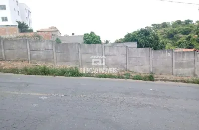Terreno à venda no Lúcio de Abreu, Contagem 