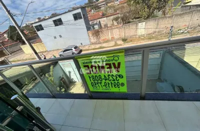 Casa com 3 quartos à venda no Industrial, Contagem 