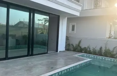 Casa em condomínio fechado com 3 quartos à venda na rua doutor josé bahia bitencourt, 1297, centro, balneário piçarras, 231 m2 por r$ 2.680.000