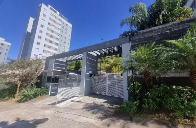 Apartamento 2 quartos (sendo 1 suíte), com vaga de garagem, no bairro estrela sul, com área de lazer no condomínio.
