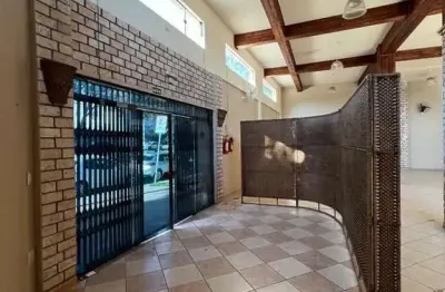Casa comercial para alugar na Avenida Guedner, 2688, Parque da Gávea, Maringá