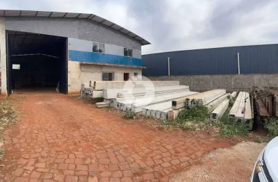 Barracão localizado na estrada paranhos - maringá-pr