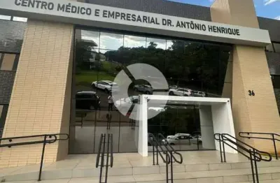 Excelentes salas comerciais à venda no Centro Médico e Empresarial Dr. Antônio Henrique