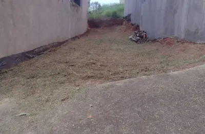 Terreno de 7mts de frente total de 127mts em Barueri Vila do conde