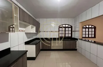 Casa com 2 quartos para alugar na Rua Ulisses Zacarias, Parque Fernanda, São Paulo