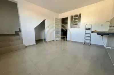 Casa com 1 quarto para alugar na Rua Bento Daniel de Mendonça, Jardim Santa Margarida, São Paulo