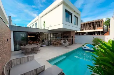 Casa com 5 quartos à venda na Rua das Azaléias, 756, Zona 05, Maringá