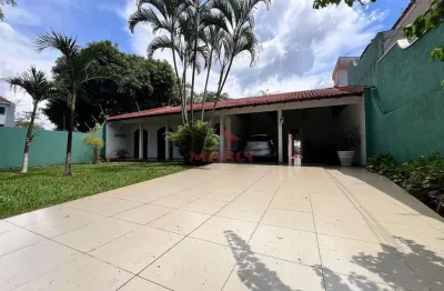 Casa com 3 quartos à venda na Rua João Ribeiro, 208, Zona 05, Maringá