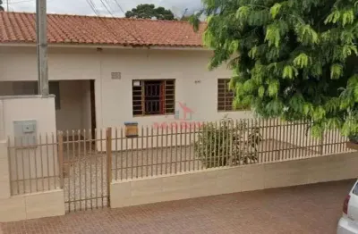 Casa no conjunto habitacional inocente vila nova júnior maringá-pr