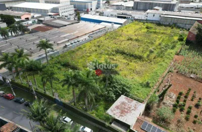 Terreno industrial de 6.000m² na fazendinha-santana de parnaíba-sp