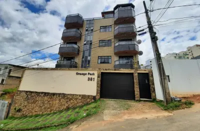 Excelente apartamento com suíte e 2 vagas — próximo ao shopping