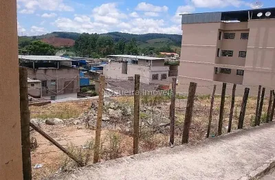 Terreno à venda na Rua Doutor Dias da Cruz, Nova Era, Juiz de Fora