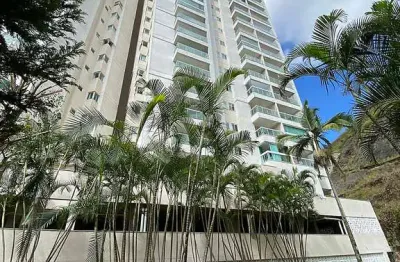 2 quartos (1 suíte) em condomínio clube com lazer completo e vista incrível!