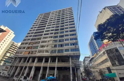 Excelente apartamento na principal avenida da cidade!