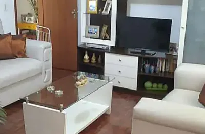Apartamento com 2 quartos à venda na Rua João Lourenço Marcelino, Benfica, Juiz de Fora